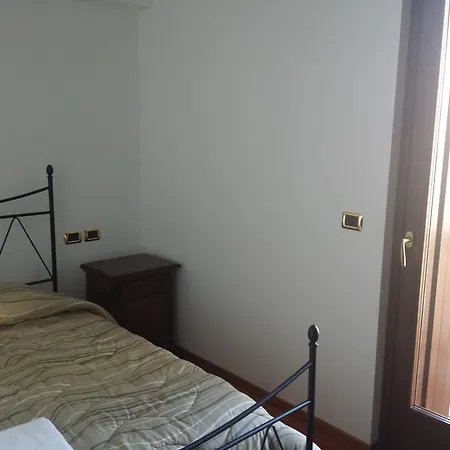 Farmstay Alloggio Cort Di Branc Povoletto Zimmer foto