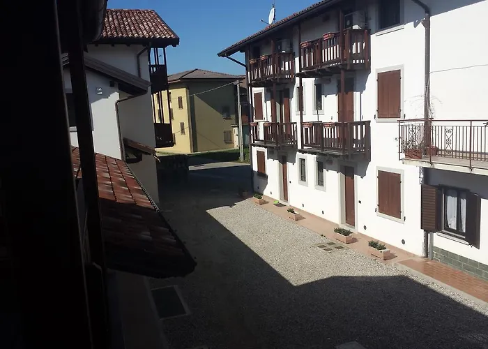 Farmstay Alloggio Cort Di Branc